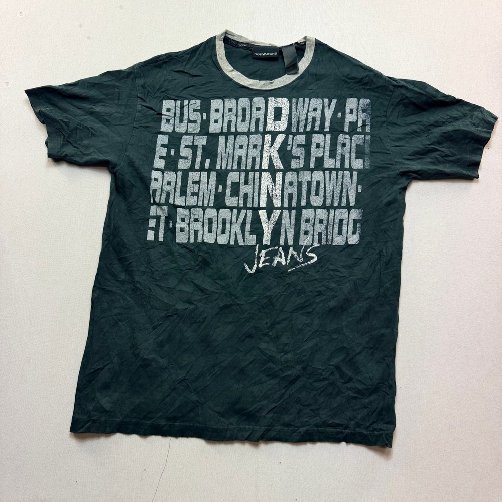 DKNY Jeans Graphic T-Shirt Mens Large Green Good NYC Broadway St Marks Place
